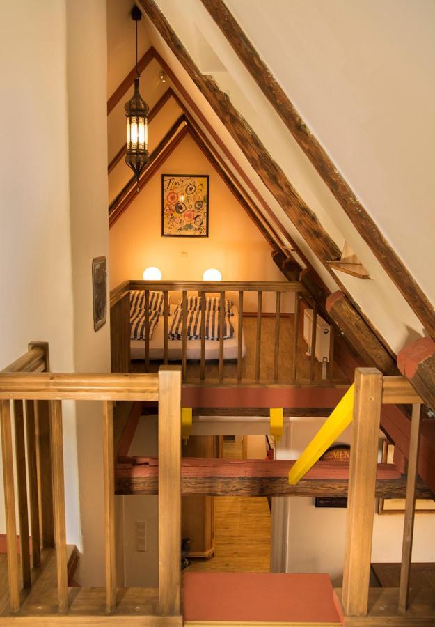 RefuKium Altstadtscheune Weißenburg in Bayern Exterior foto